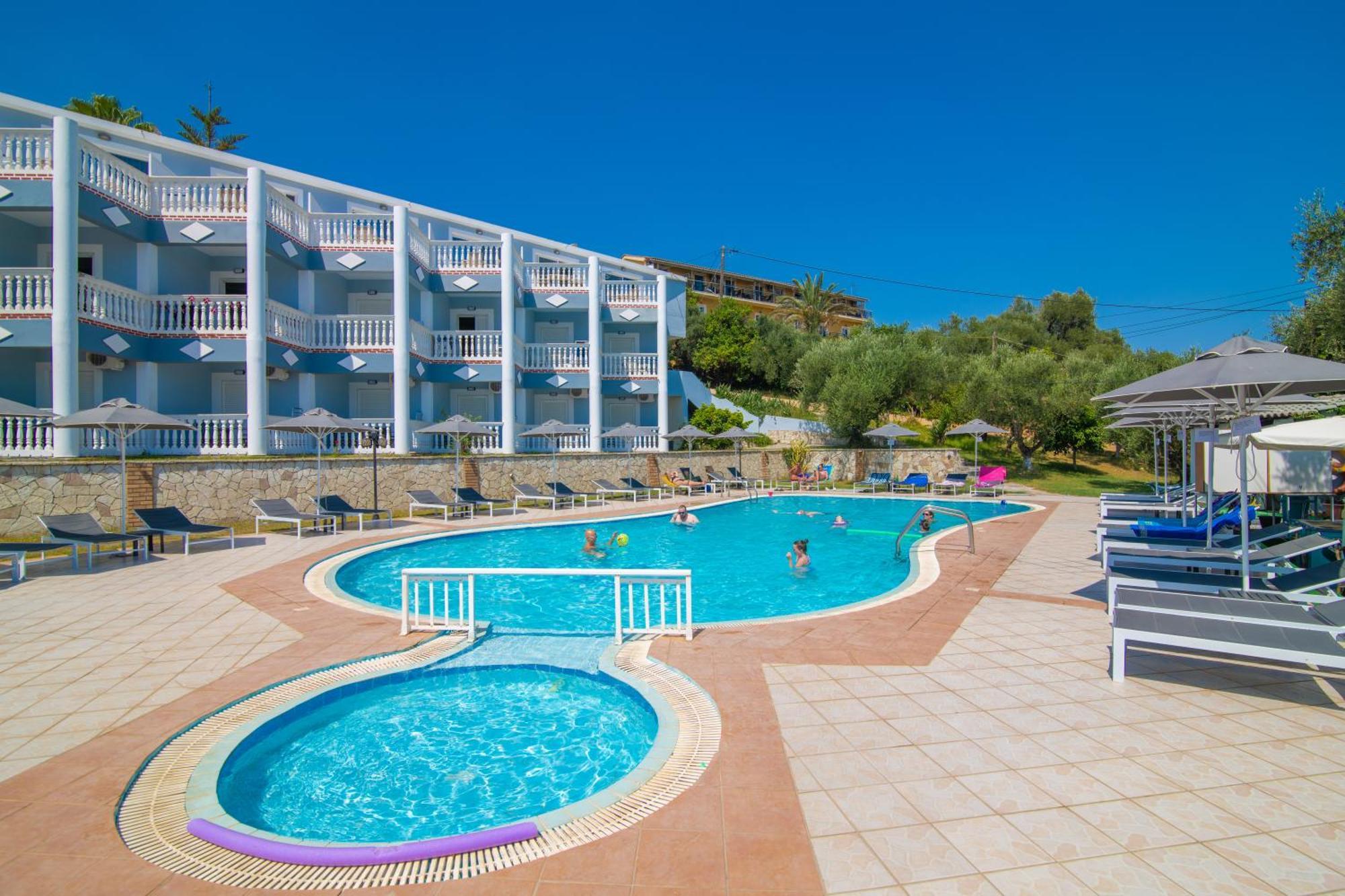Callinica Hotel Циливи Экстерьер фото