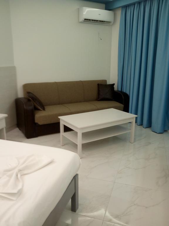 Callinica Hotel Циливи Экстерьер фото